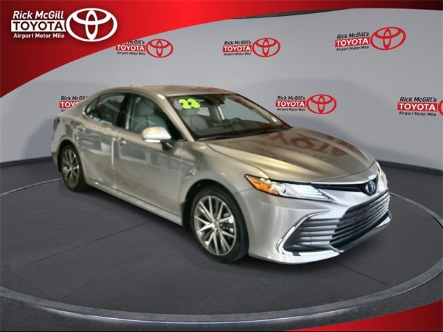 2023 Toyota Camry Hybrid XLE