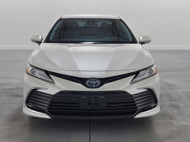 2023 Toyota Camry Hybrid XLE