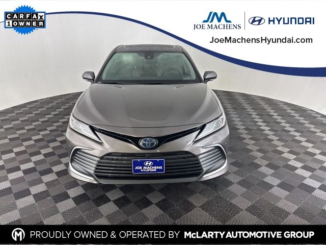 2023 Toyota Camry Hybrid XLE