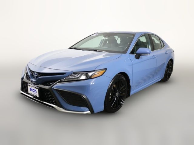 2023 Toyota Camry Hybrid XSE