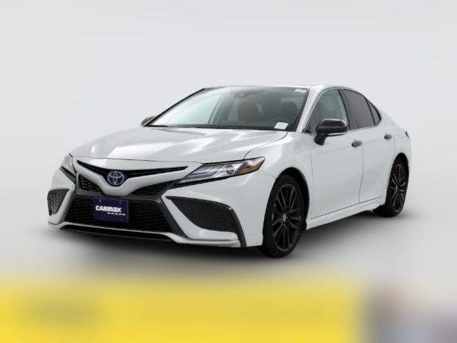 2023 Toyota Camry Hybrid XSE