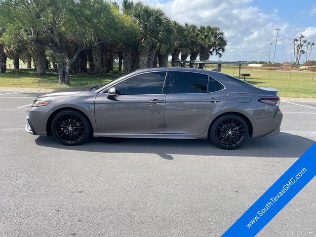 2023 Toyota Camry Hybrid XSE