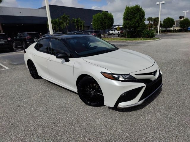 2023 Toyota Camry Hybrid XSE