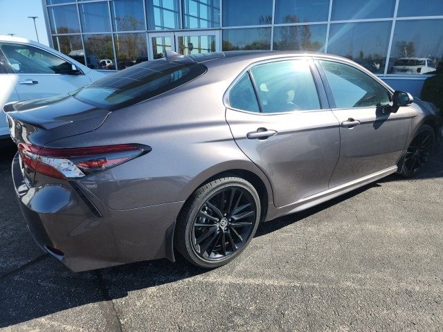 2023 Toyota Camry Hybrid XSE