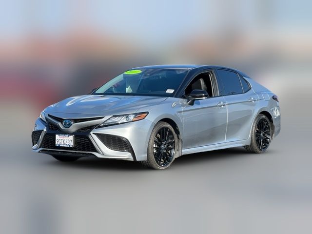 2023 Toyota Camry Hybrid XSE