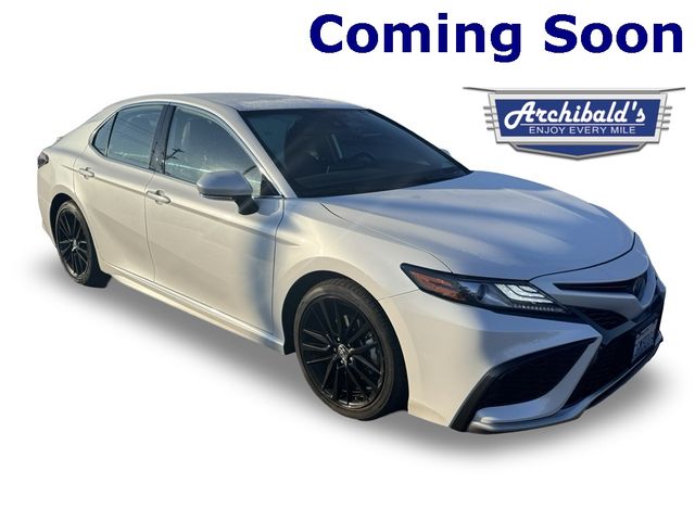 2023 Toyota Camry Hybrid XSE