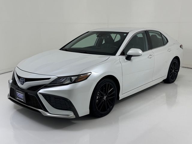 2023 Toyota Camry Hybrid XSE