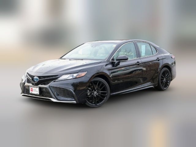 2023 Toyota Camry Hybrid XSE