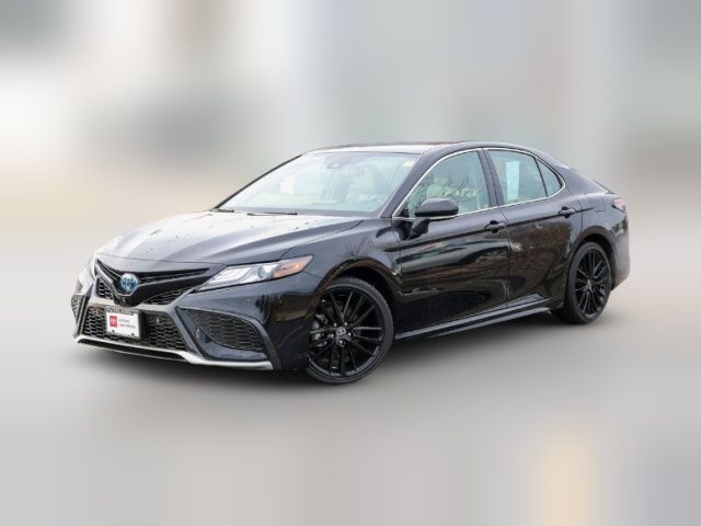 2023 Toyota Camry Hybrid XSE