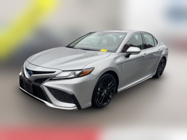 2023 Toyota Camry Hybrid XSE