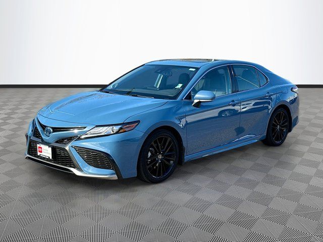 2023 Toyota Camry Hybrid XSE