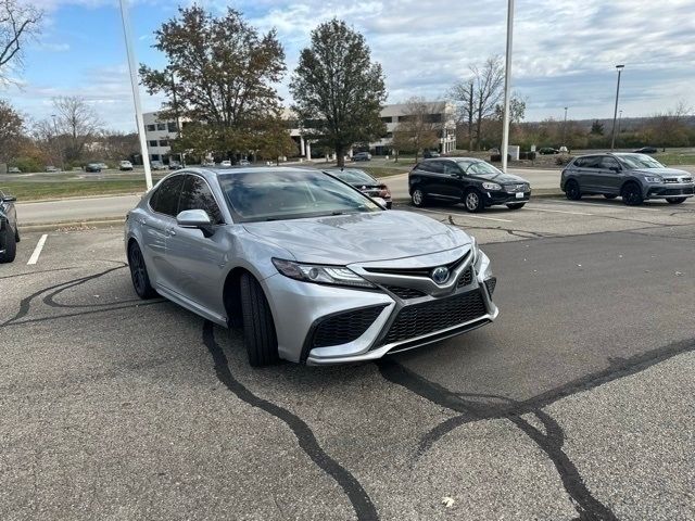 2023 Toyota Camry Hybrid XSE