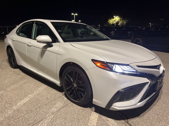 2023 Toyota Camry Hybrid XSE