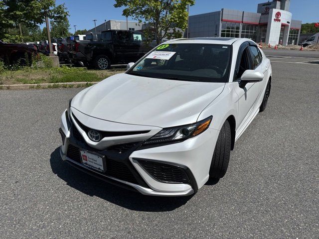 2023 Toyota Camry Hybrid XSE