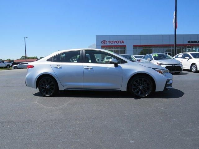 2023 Toyota Corolla Hybrid SE