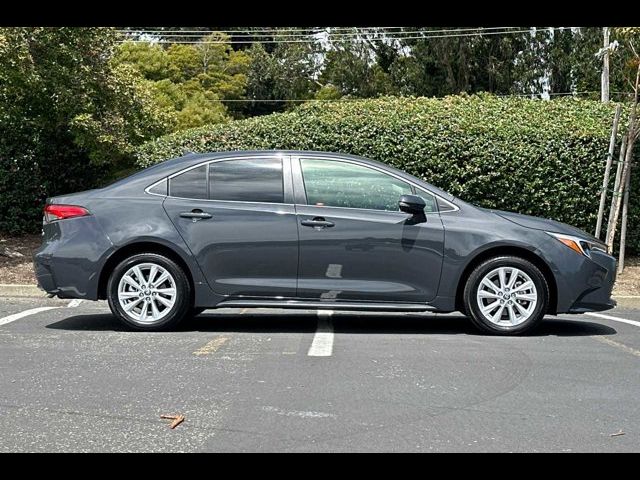 2023 Toyota Corolla Hybrid XLE