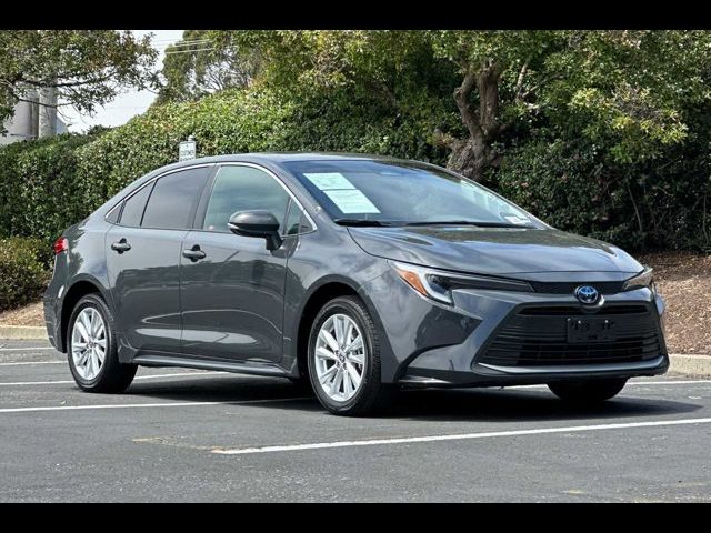 2023 Toyota Corolla Hybrid XLE