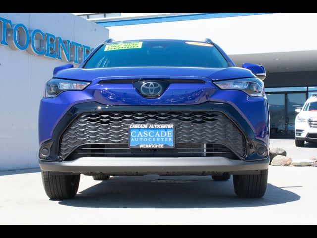 2023 Toyota Corolla Cross Hybrid SE