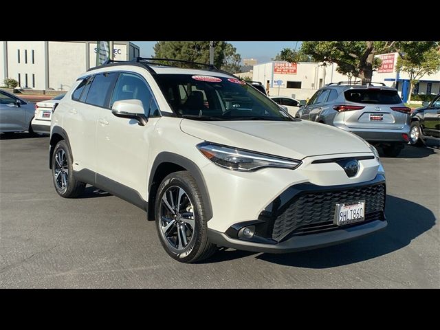 2023 Toyota Corolla Cross Hybrid XSE