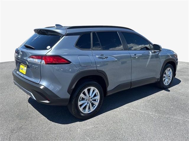 2023 Toyota Corolla Cross LE