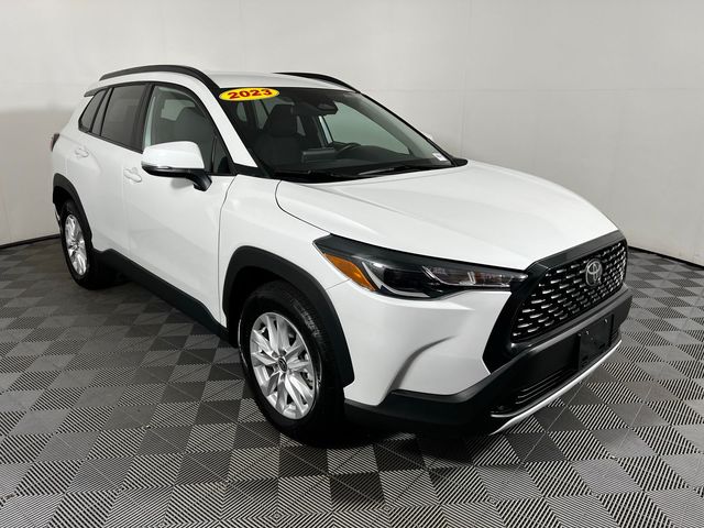 2023 Toyota Corolla Cross LE