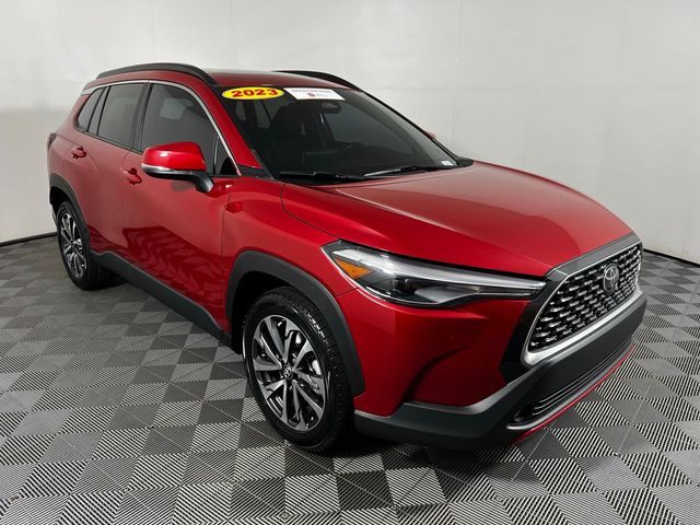 2023 Toyota Corolla Cross XLE