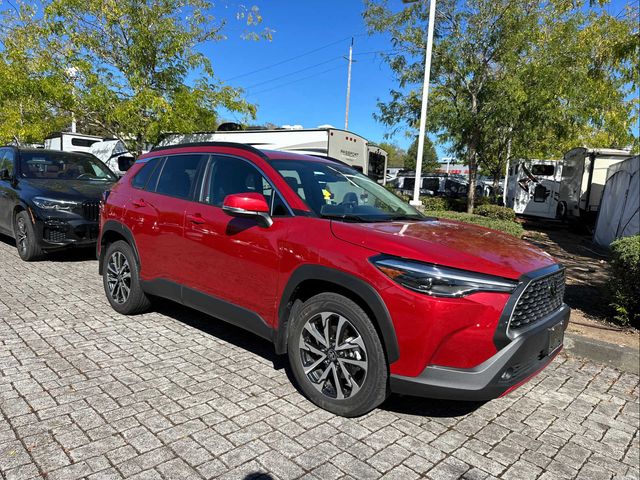 2023 Toyota Corolla Cross XLE