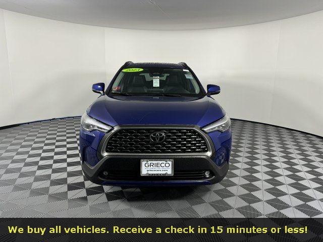 2023 Toyota Corolla Cross XLE