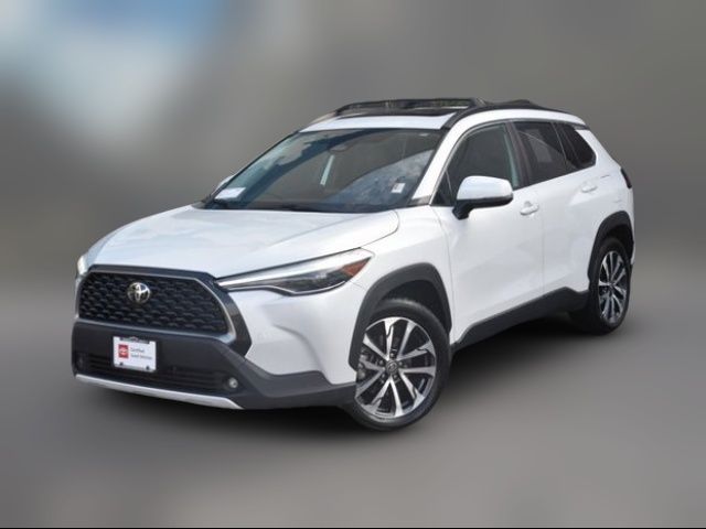 2023 Toyota Corolla Cross XLE