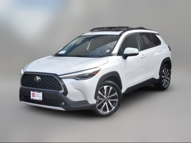 2023 Toyota Corolla Cross XLE