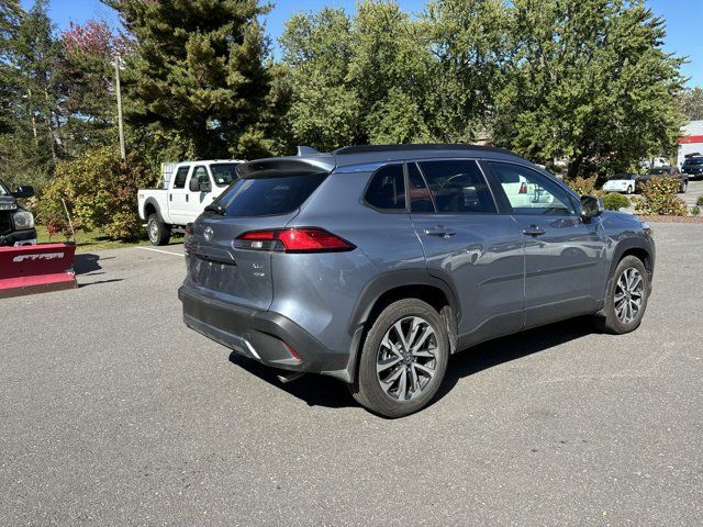 2023 Toyota Corolla Cross XLE