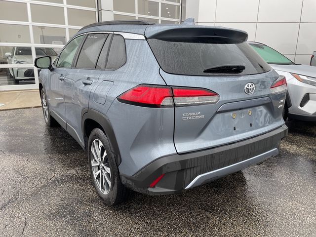 2023 Toyota Corolla Cross XLE