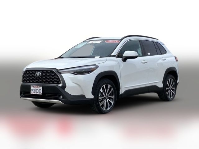 2023 Toyota Corolla Cross XLE