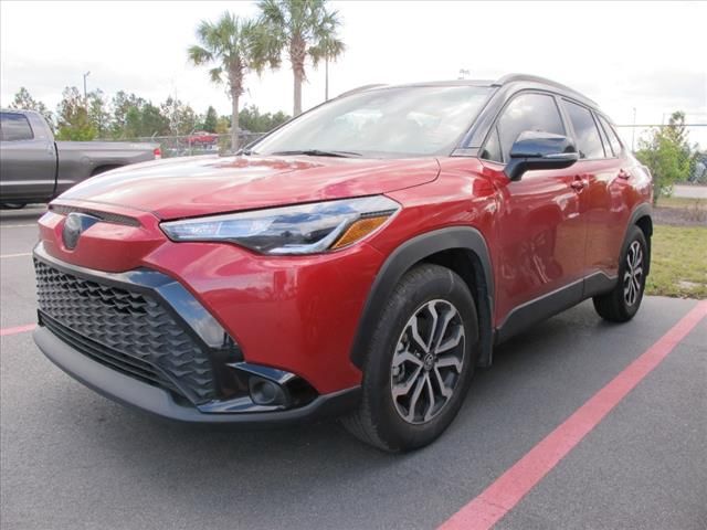 2023 Toyota Corolla Cross Hybrid SE