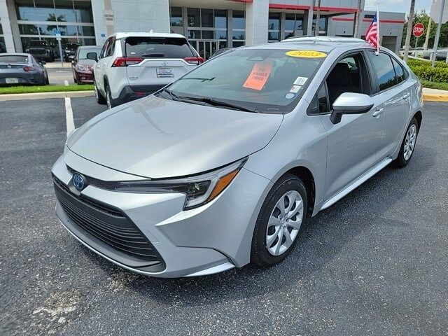 2023 Toyota Corolla Hybrid LE