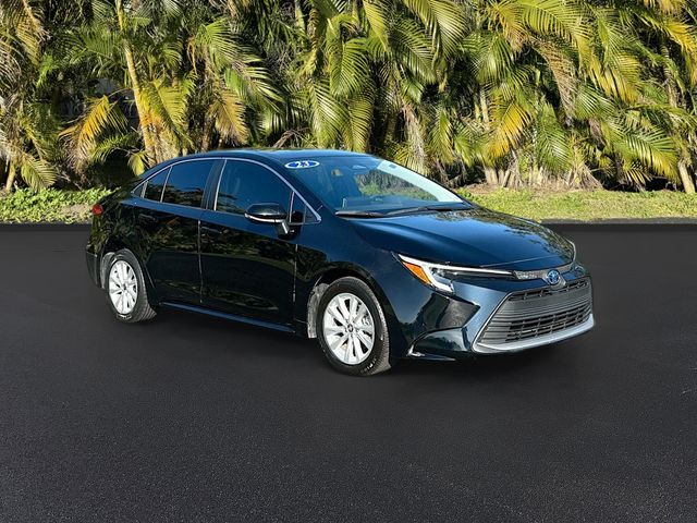 2023 Toyota Corolla Hybrid XLE