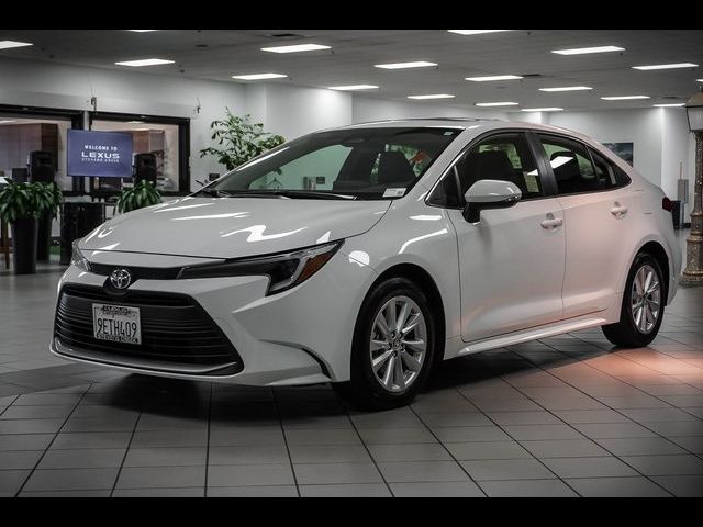 2023 Toyota Corolla Hybrid XLE