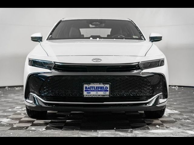 2023 Toyota Crown XLE