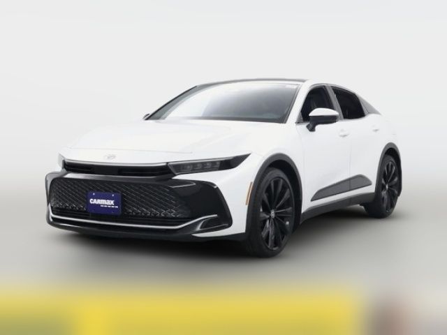 2023 Toyota Crown Platinum