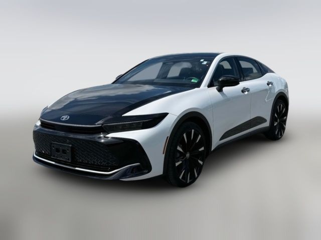2023 Toyota Crown Platinum