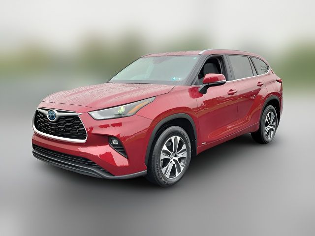 2023 Toyota Highlander Hybrid XLE