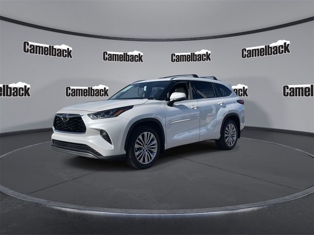 2023 Toyota Highlander 