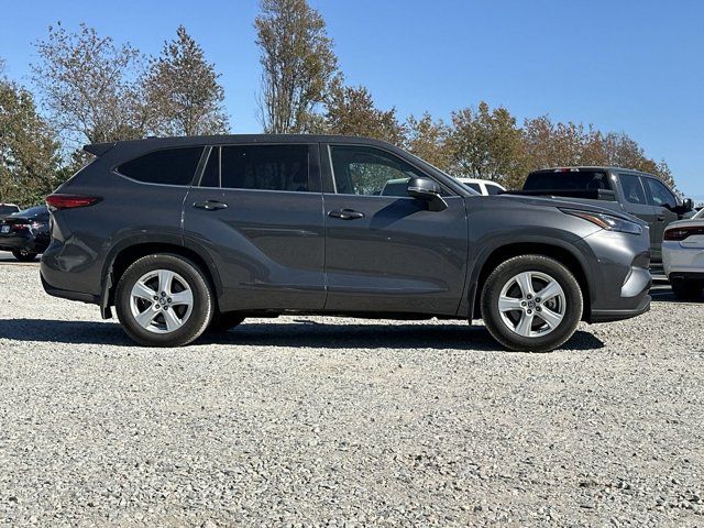 2023 Toyota Highlander 