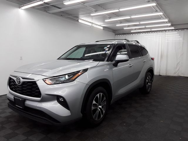 2023 Toyota Highlander 