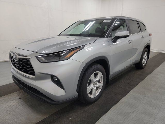 2023 Toyota Highlander LE