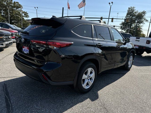 2023 Toyota Highlander L