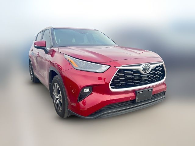 2023 Toyota Highlander 