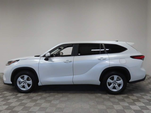 2023 Toyota Highlander 