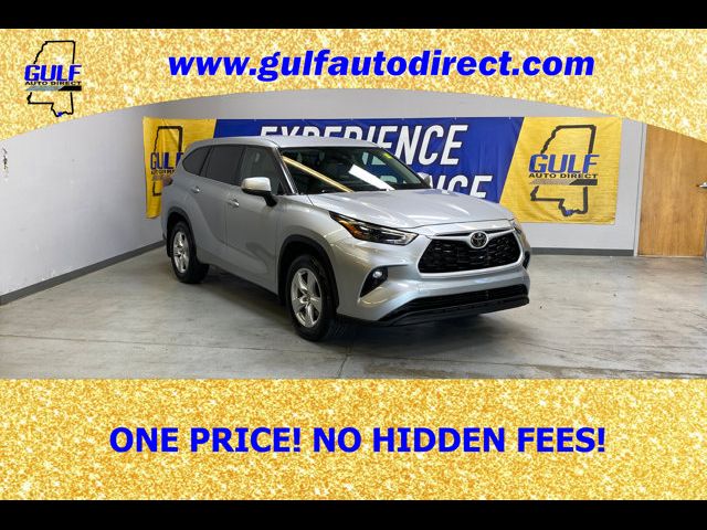 2023 Toyota Highlander LE