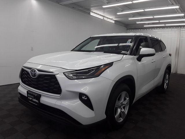 2023 Toyota Highlander 